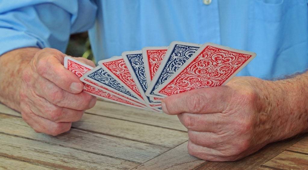 Conseils pour gagner au jeu de Belote